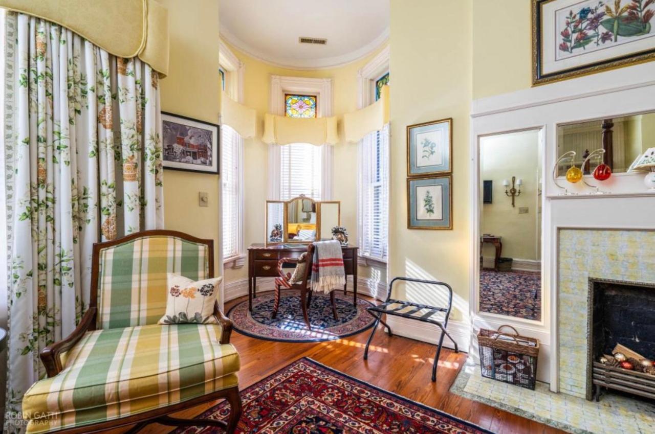 Burke Mansion Bed & Breakfast Macon Dış mekan fotoğraf