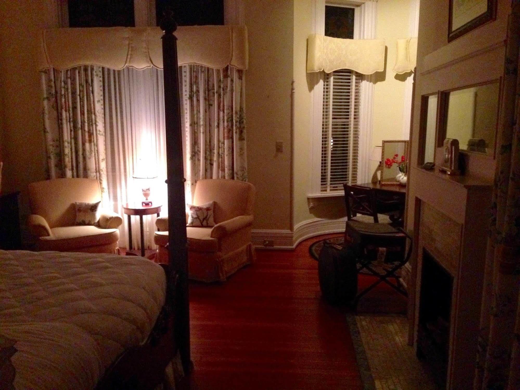 Burke Mansion Bed & Breakfast Macon Dış mekan fotoğraf