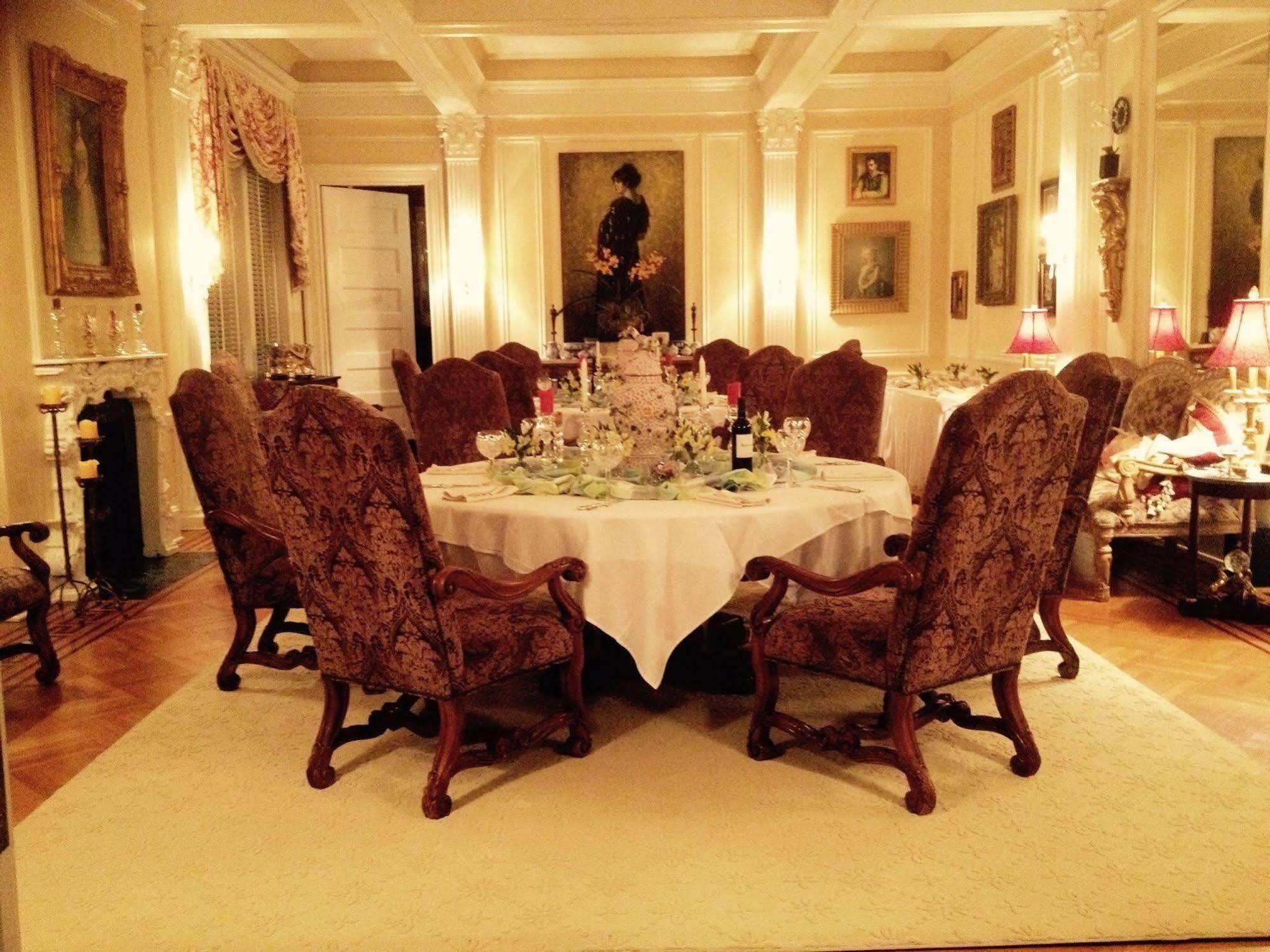 Burke Mansion Bed & Breakfast Macon Dış mekan fotoğraf
